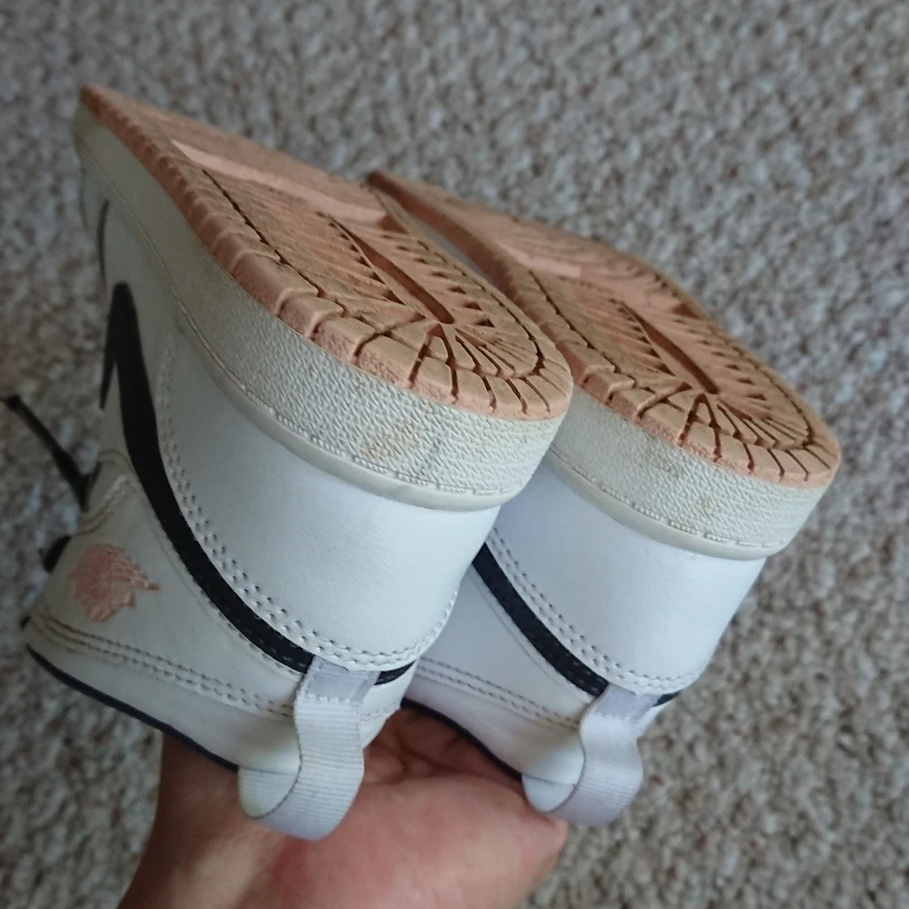 Nike Air Jordan 1 Mid TD 'White Arctic Orange' Sneakers size 13/1
